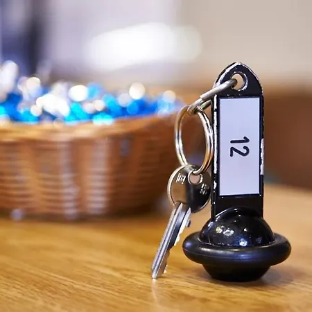 Luxor Issy-les-Moulineaux